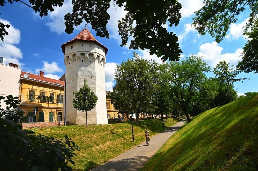 Casa Clopotarului Apartment Sibiu Bagian luar foto